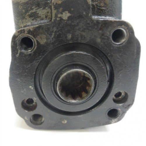 412159 | Steering Hand Pump | John Deere 2350 2355 2550 2555 2755 2855N 2955 3055 3140 3255 |  | 262-1003-074 | 262-1168-002 | 262-1002-074 | AL69803
