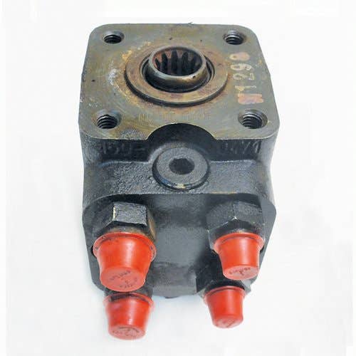 403885 | Steering Hand Pump | Case IH C50 C80 C90 C100 385 485 585 3220 3230 4210 4230 4240 |  | 88107C91 | 366441A1 | 88107C93