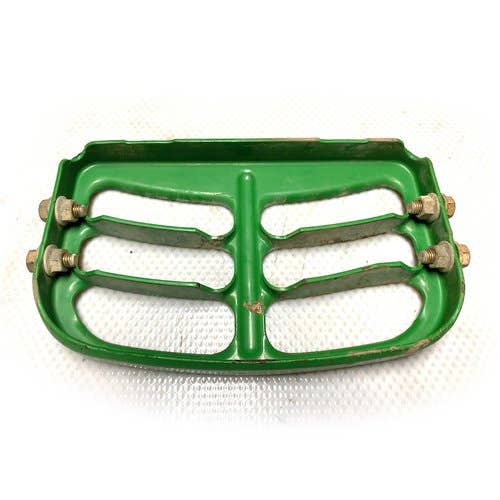 445987 | Step | John Deere 3320 4310 4500 7600 7700 7800 |  |  R152999