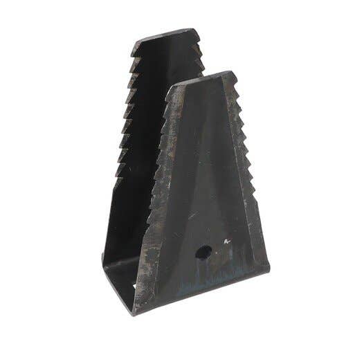 133912 | Straw Chopper Blade - Serrated Edge | Case IH 2377 2388 2577 2588 5088 6088 7088 7130 7140 |  | 87315088