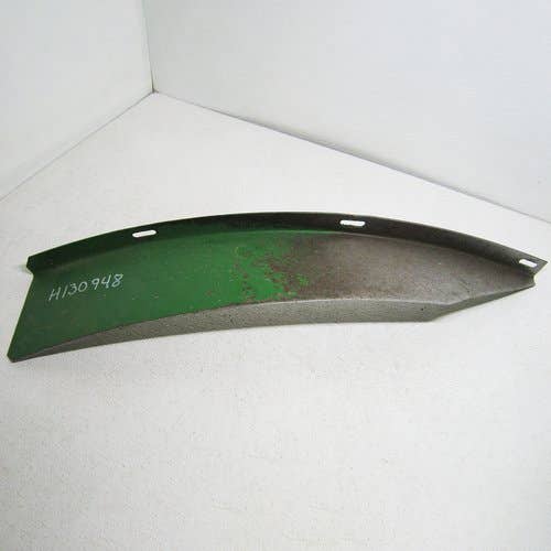 Used Straw Chopper Vane Outer LH fits John Deere CTS 9400 9410 9450 9500 9501 9510 9550 9560 9560 SH 9600 9610 9650 9650 CTS 9660 9660 CTS H130948