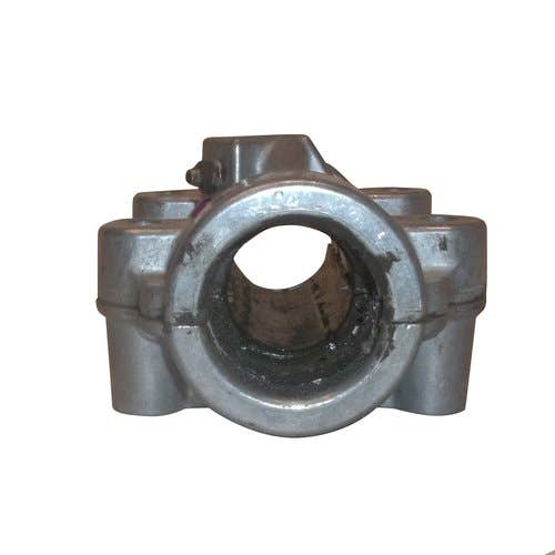 448111 | Straw Walker Bearing Holder - Aluminum | John Deere 9400 9410 9500 9500 SH 9510 9540 9550 9550 SH 9560 9560 SH 9600 9610 9650 9660 |  | AH147743 | AH168158 | H170368 | H170369