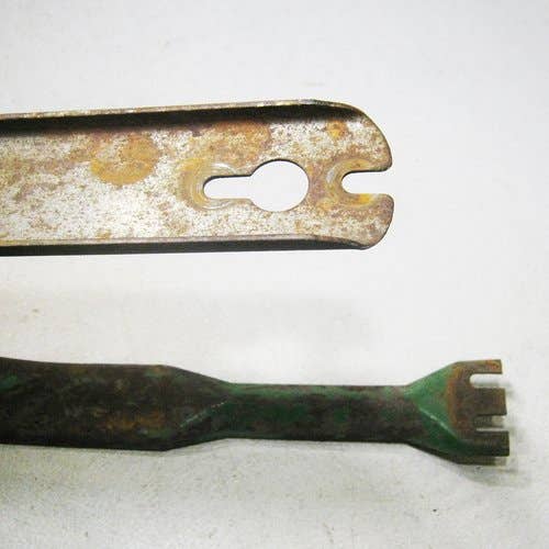 439845 | Stripper Band | John Deere 330 330 335 335 375 430 430 435 435 530 535 |  | E88848