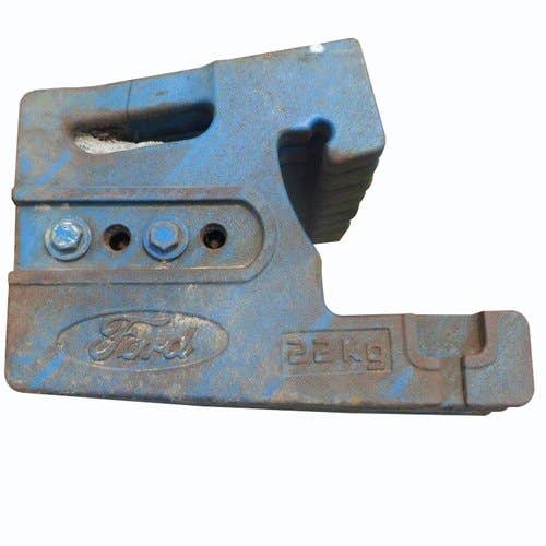 Used Suitcase Weight fits Ford 2310 2810 2910 3230 3430 3610 3910 3930 4110 4130 4610 4630 4830 5030 82005140