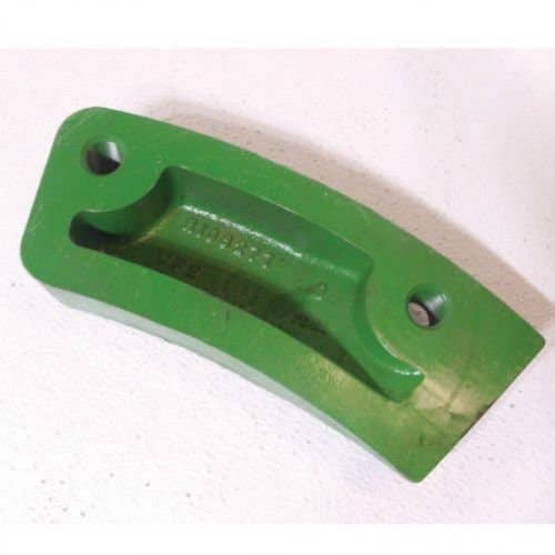 431182 | Sway Block Extension - Right Hand | John Deere 8100 8100T 8110 8110T 8200 8200T 8210 8210T 8300 8300T 8310 8310T 8400 8400T 8410 8410T |  | R108277