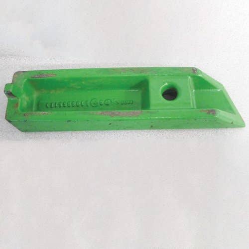 Used Sway Block - Right Hand fits John Deere 6100 6110 6120 6200 6210 6220 6300 6310 6320 6400 6405 6410 6420 6430 6500 6510 6520 7220 7320 L100866 Used Sway Block - Right Hand fits John Deere 6100 6110 6120 6200 6210 6220 6300 6310 6320 6400 6405 6410 6420 6430 6500 6510 6520 7220 7320 L100866