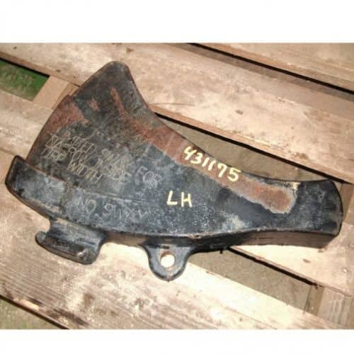 431175 | Sway Limiter | Left Hand | Case IH Magnum 215 Magnum 245 Magnum 275 Magnum 305 Magnum 335 MX210 MX215 MX230 MX245 MX255 MX275 MX285 MX305 |  | 293789A5 | 293790A4