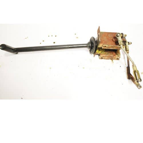 435958 | T Bar Control Handle Assembly | Lift/Tilt | Gehl SL3725 SL3825 3725 3825 |  | 122474 | 054202 | 060508 | 064238 | 079039 | 132394 | 122028 | 122029 | 129114 | 122199