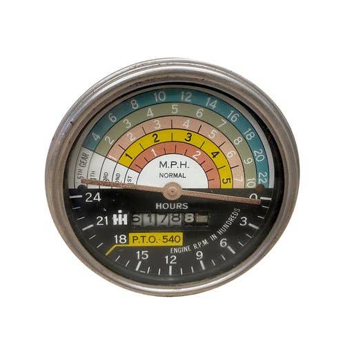 Used Tachometer Gauge - IH Logo fits International 460 560 660 383093R91 375679R91 383092R91 Used Tachometer Gauge - IH Logo fits International 460 560 660 383093R91 375679R91 383092R91