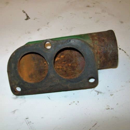 432452 | Thermostat Cover | John Deere 643 653 653E 843 4700 4710 4720 6110 6110L 6200 6200L 6210 6210L 6300 6300L 6310 6310L 6310S 6320 6400 6400L 6405 6410 6410L 6410S 6420 6500 6500L 6510L 6510S 6605 7200 7210 7220 7320 7400 7410 7420 |  | R106821