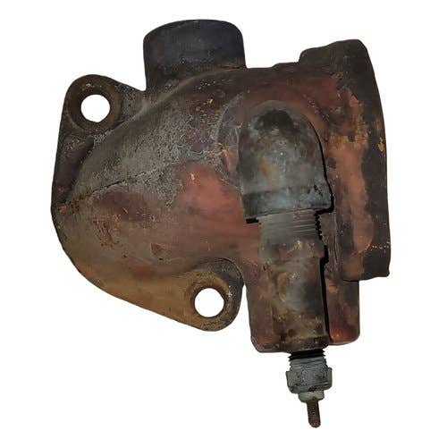 Used Thermostat Housing fits Allis Chalmers D21 200 210 6060 6070 7000 860 880 74035329 4035329 fits Gleaner G M F Used Thermostat Housing fits Allis Chalmers D21 200 210 6060 6070 7000 860 880 74035329 4035329 fits Gleaner G M F