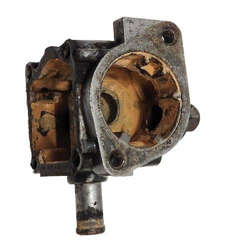 430985 | Thermostat Housing | New Holland C175 L140 L150 L160 L170 L175 L213 L215 L218 L220 LS140 LS150 LS160 LS170 | Case SR130 SR150 SR175 SV185 410 420 |  | SBA145216640 | SBA145216630