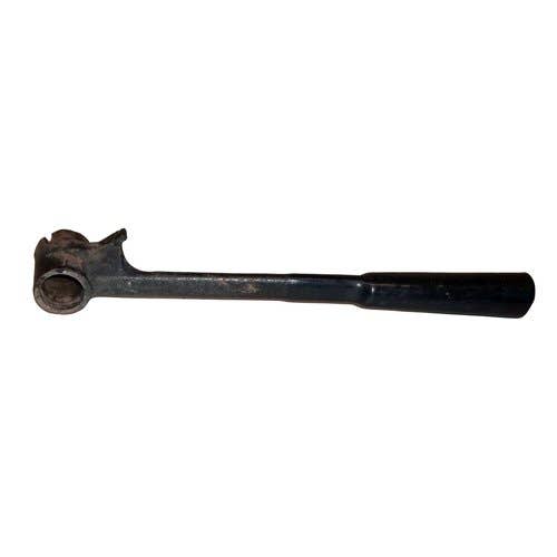 442331 | Throttle Handle  | International | Farmall | IH 656 706 806 1206 4100 4156 4166 4186 |  | 382682R1