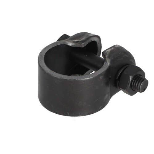 104889 | Tie Rod Clamp | John Deere 4040 4240 4425 4440 4640 4840 4850 4955 4960 6602 6620 6622 7450 7455 7630 7720 7720 7730 7820 7830 7930 8100 8110 8120 8130 8200 8210 8220 8300 8310 8400 8410 8820 9935 9960 9965 9970 9976 |  | R66307