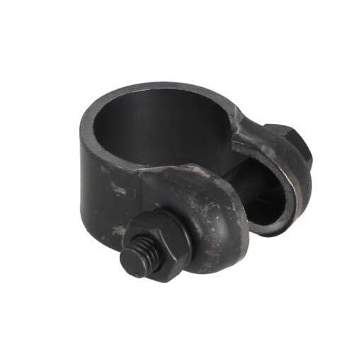 104889 | Tie Rod Clamp | John Deere 4040 4240 4425 4440 4640 4840 4850 4955 4960 6602 6620 6622 7450 7455 7630 7720 7720 7730 7820 7830 7930 8100 8110 8120 8130 8200 8210 8220 8300 8310 8400 8410 8820 9935 9960 9965 9970 9976 |  | R66307