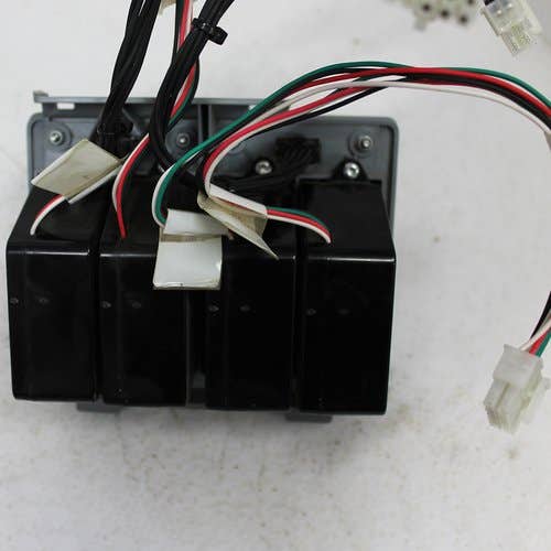 436911 | Toggle Switch | Remote Control Switch | New Holland T6030 T6050 T6060 T6070 T6080 T6090 T7030 T7040 T7050 T7060 T7070 T6.140 T6.150 T6.155 T6.160 T6.165 T6.175 T7.170 T7.185 T7.200 T7.210 T7.220 T7.235 T7.245 T7.250 |  | 84172185 | 47995227