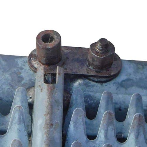 449478 | Top Chaffer Sieve | John Deere 9600 9610 9650 9660 |  | AH172948 | AH132784 | AH149550