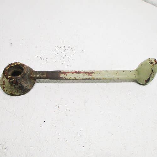 434512 | Torque Amplifier Handle | International | Farmall | IH 706 806 1206 2706 2806 21206 |  | 383149R1