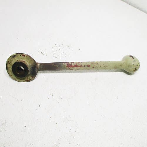 434512 | Torque Amplifier Handle | International | Farmall | IH 706 806 1206 2706 2806 21206 |  | 383149R1