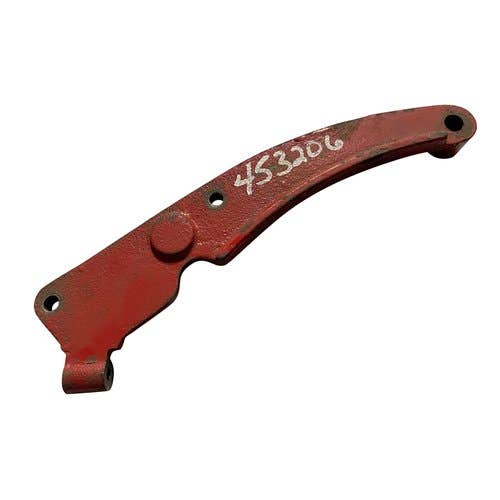 453206 | Torque Amplifier Pivot Arm | International | Farmall | IH 786 886 986 1086 1486 1586 3388 3588 3788 |  | 104146C1