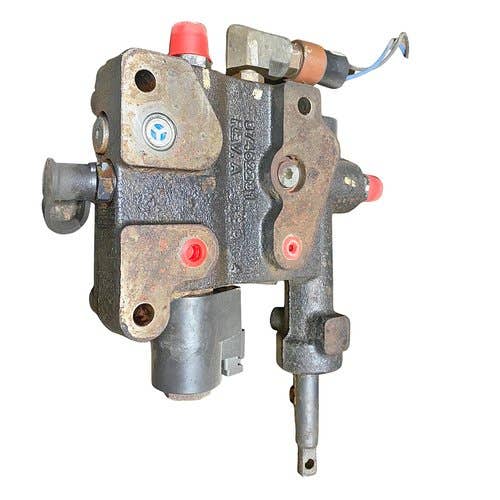 Used Tow Block Valve fits Case IH STX275 STX325 STX375 STX425 STX450 STX500 87679712 fits New Holland TJ275 TJ325 TJ375 TJ425 TJ450 TJ500 87679712 Used Tow Block Valve fits Case IH STX275 STX325 STX375 STX425 STX450 STX500 87679712 fits New Holland TJ275 TJ325 TJ375 TJ425 TJ450 TJ500 87679712