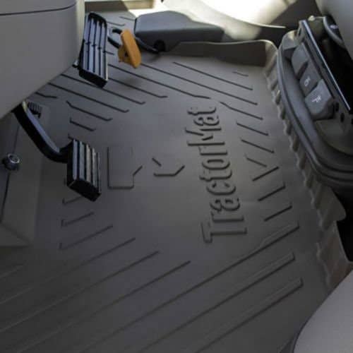 161406 | TractorMat™ Floor Mat - John Deere | John Deere R4023 R4030 R4038 R4045 |