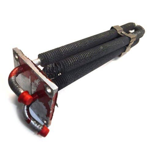 453588 | Transfer Case Heat Exchanger Assembly | International | Farmall | IH 3388 3588 3788 6388 6588 6788 |  | 132967C2