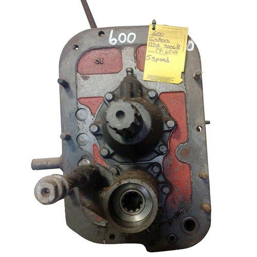 Used Transmission Assembly-5 Speed fits Ford 600 700 800 860 900 901 NDA7006B Used Transmission Assembly-5 Speed fits Ford 600 700 800 860 900 901 NDA7006B