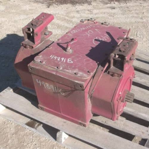 498916 | Transmission Assembly | Case IH 1660 1670 1680 | International | Farmall | IH 1460 1480 |  | 401873R2-HOUSING | 401873R2-HOUSING | 184178C1-SHAFT | 184167C1-COVER | 184178C1-SHAFT | 184167C1-COVER