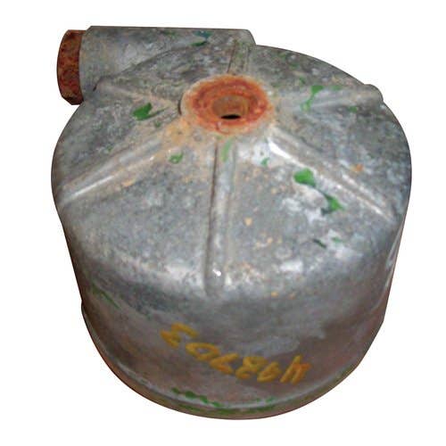 Used Transmission Oil Filter Cover fits John Deere 1020 2020 2030 2040 2350 2355 2555 2750 2755 4030 4040 4230 4240 4430 4440 4630 4640 4840 T31170 Used Transmission Oil Filter Cover fits John Deere 1020 2020 2030 2040 2350 2355 2555 2750 2755 4030 4040 4230 4240 4430 4440 4630 4640 4840 T31170