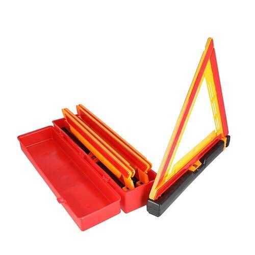 154381 | Triangle Warning Kit 3 Warning Triangles |