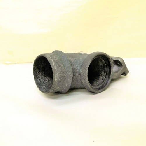 409979 | Turbo Exhaust Elbow | John Deere 4320 |  | R46473