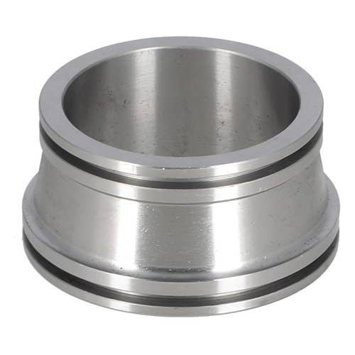 109743 | Turbo Exhaust Sleeve | International | Farmall | IH 1026 1206 1256 1456 21206 21256 21456 |  | 670036C1