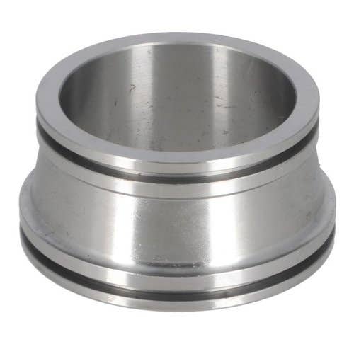 109743 | Turbo Exhaust Sleeve | International | Farmall | IH 1026 1206 1256 1456 21206 21256 21456 |  | 670036C1