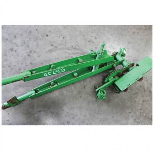 432515 | Twine Arm Assembly | John Deere 546 547 556 557 558 566 567 568 569 |  | AE52116 | AE52119 | AE52636 | AE52440