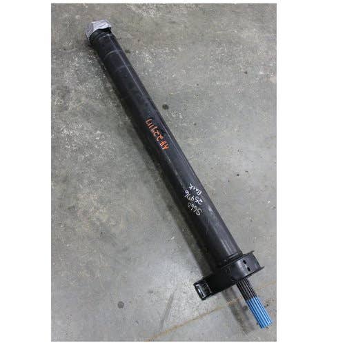 434790 | Universal Drive Shaft | Short | John Deere S650 S660 S760 9570 STS 9660 STS 9670 STS |  | AH229117