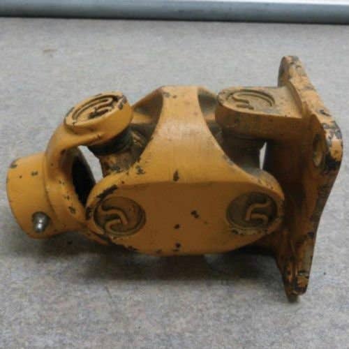 Used Universal Joint fits Case 1835C 1845C D132913 H435187 Used Universal Joint fits Case 1835C 1845C D132913 H435187