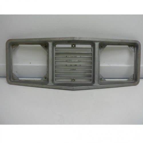 Used Upper Headlight Support Panel fits International Hydro 100 Hydro 186 766 786 886 966 986 1066 1086 1466 1468 1486 1566 1568 1586 531217R1 71780C1