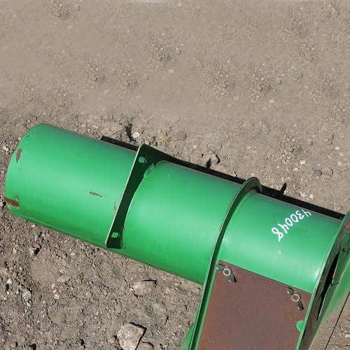 430048 | Upper Tailings Auger Spout | John Deere S650 STS S660 STS S670 S670 STS 9650 STS 9660 STS 9670 STS 9750 STS 9760 STS 9770 STS 9860 STS 9870 STS 9880 STS |  | AH206578 | AH147636