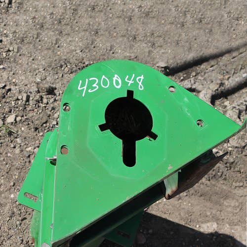 430048 | Upper Tailings Auger Spout | John Deere S650 STS S660 STS S670 S670 STS 9650 STS 9660 STS 9670 STS 9750 STS 9760 STS 9770 STS 9860 STS 9870 STS 9880 STS |  | AH206578 | AH147636