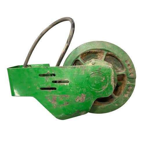404838 | Upper Variable Assembly | John Deere 9400 9410 9450 9500 9510 9550 9560 STS 9600 9610 9650 STS 9750 STS |  | AH165220 | H160869 | AH167579 | H97378