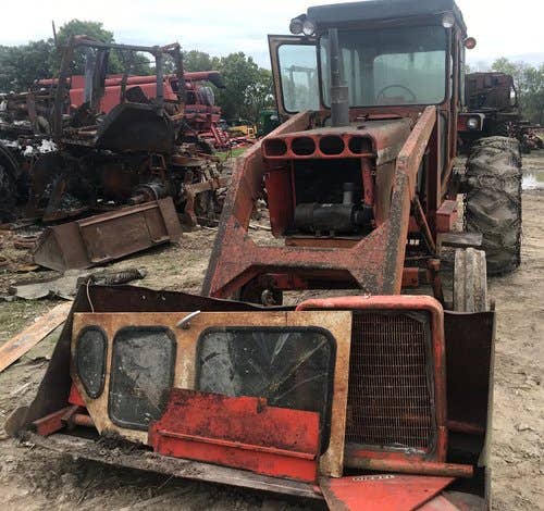 Used Allis Chalmers 180 Tractor parts.