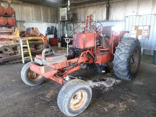 Used Allis Chalmers 185 Tractor parts.