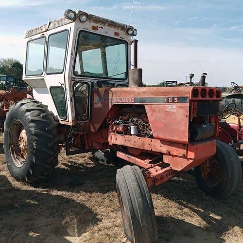 Used Allis Chalmers 185 Tractor parts.