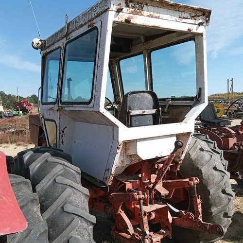 Used Allis Chalmers 185 Tractor parts.
