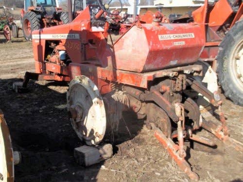 Used Allis Chalmers 190 Tractor parts.