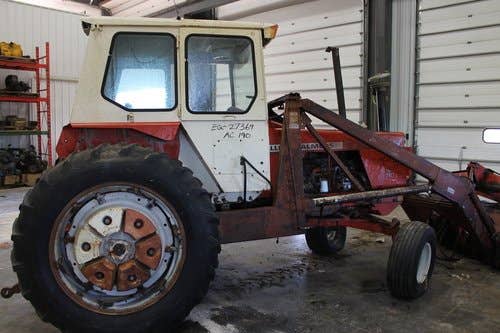 Used Allis Chalmers 190 Tractor parts.