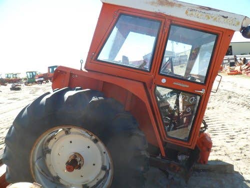 Used Allis Chalmers 190 Tractor parts.