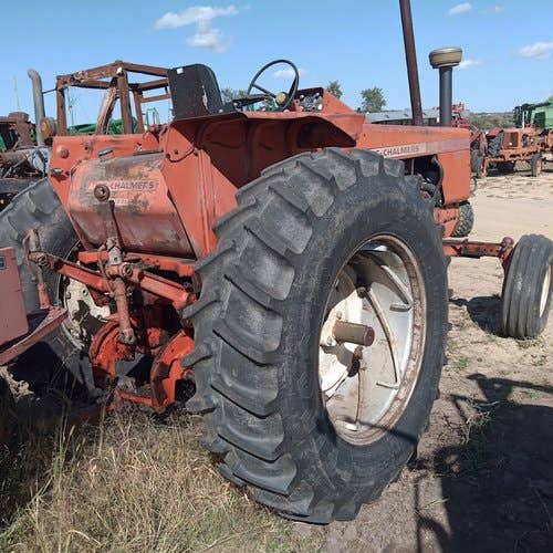 Used Allis Chalmers 190 Tractor parts.