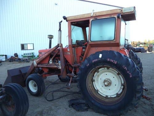 Used Allis Chalmers 200 Tractor parts.